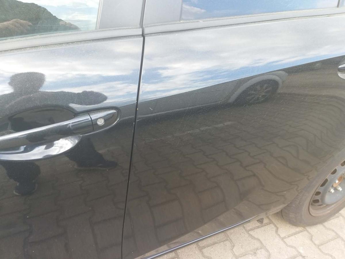 Mazda 3 BL original T&uuml;r hinten links 16W Schwarzmetallic Flie&szlig;heck Rohbau Bj.2012